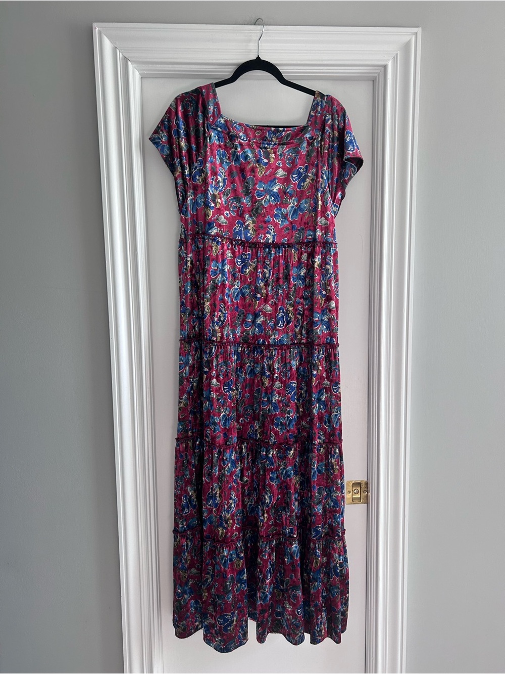 NATURAL LIFE Velvet Floral Tiered Maxi Dress - Picture 5 of 6